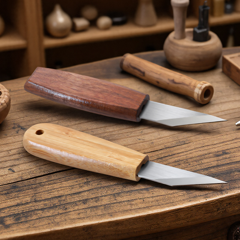 Handcrafted Precision Carving  - Woodworking Manufacturing 리뷰 및 가격